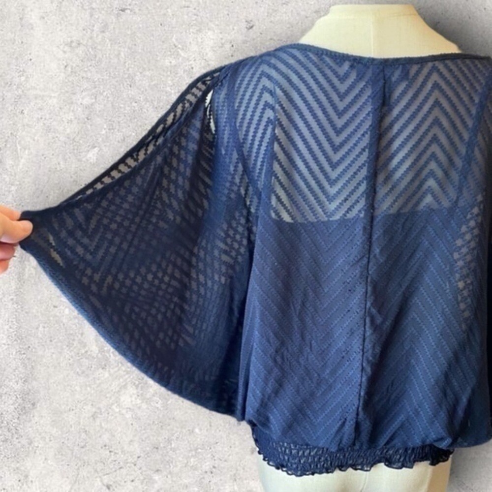 BCX —‎ Women's Open Arm Design Navy Blouse - Picture 7 of 9